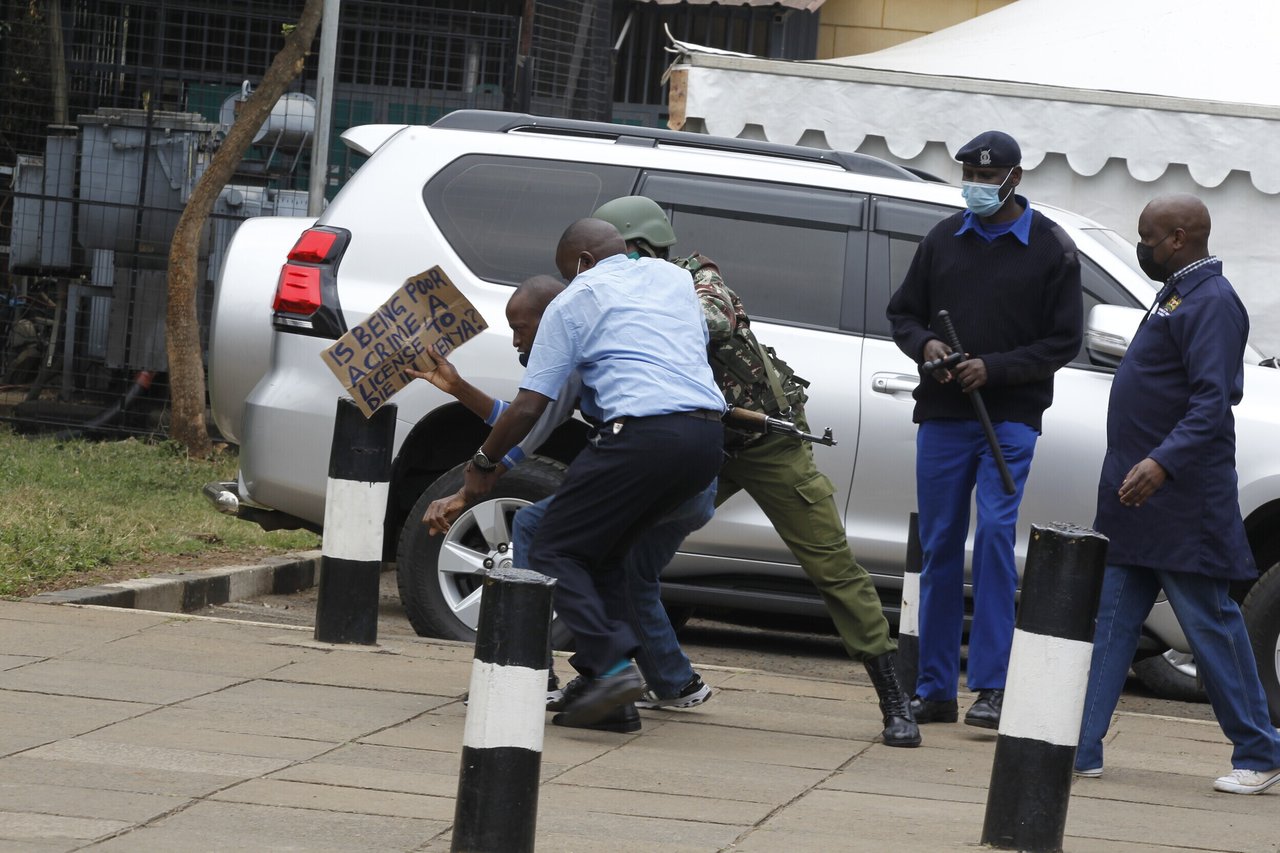 Kenya Police 2021 10 Kenya stock photoshoots Monica Mwangi Approved for Full Use2